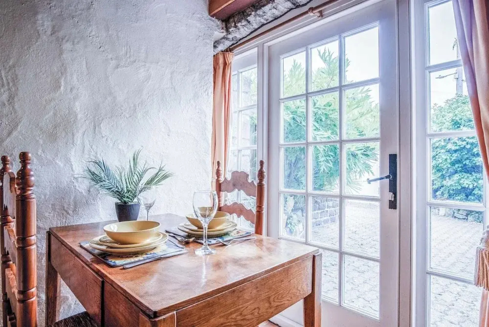 The Stables - 1 Bedroom Apartment