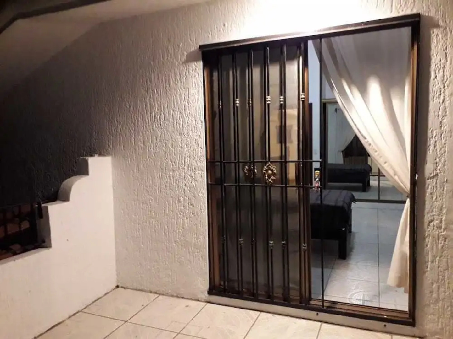 Lia Ajijic - Lakeside B&B