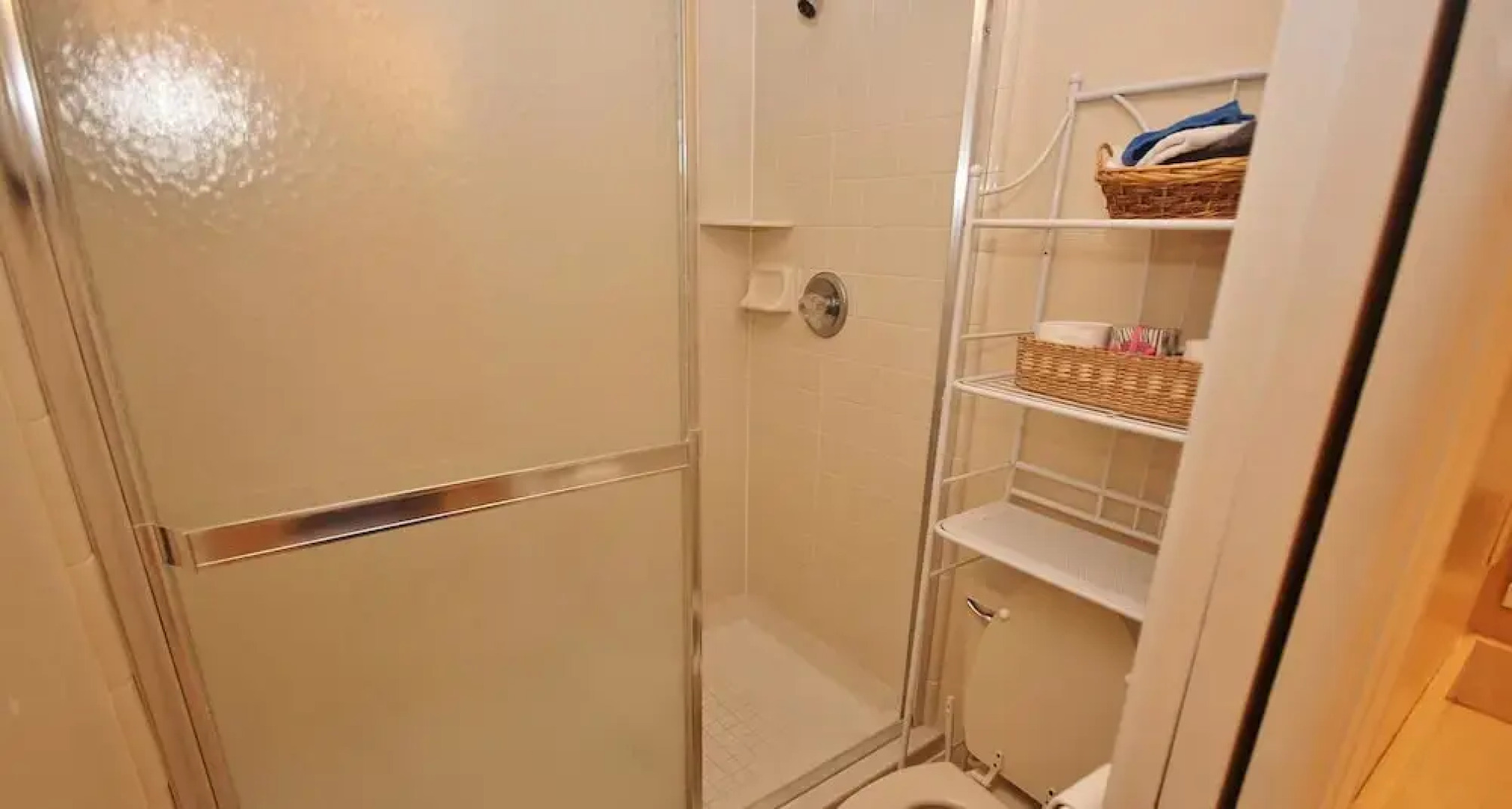 Sea Woods 270 Apartment 3
