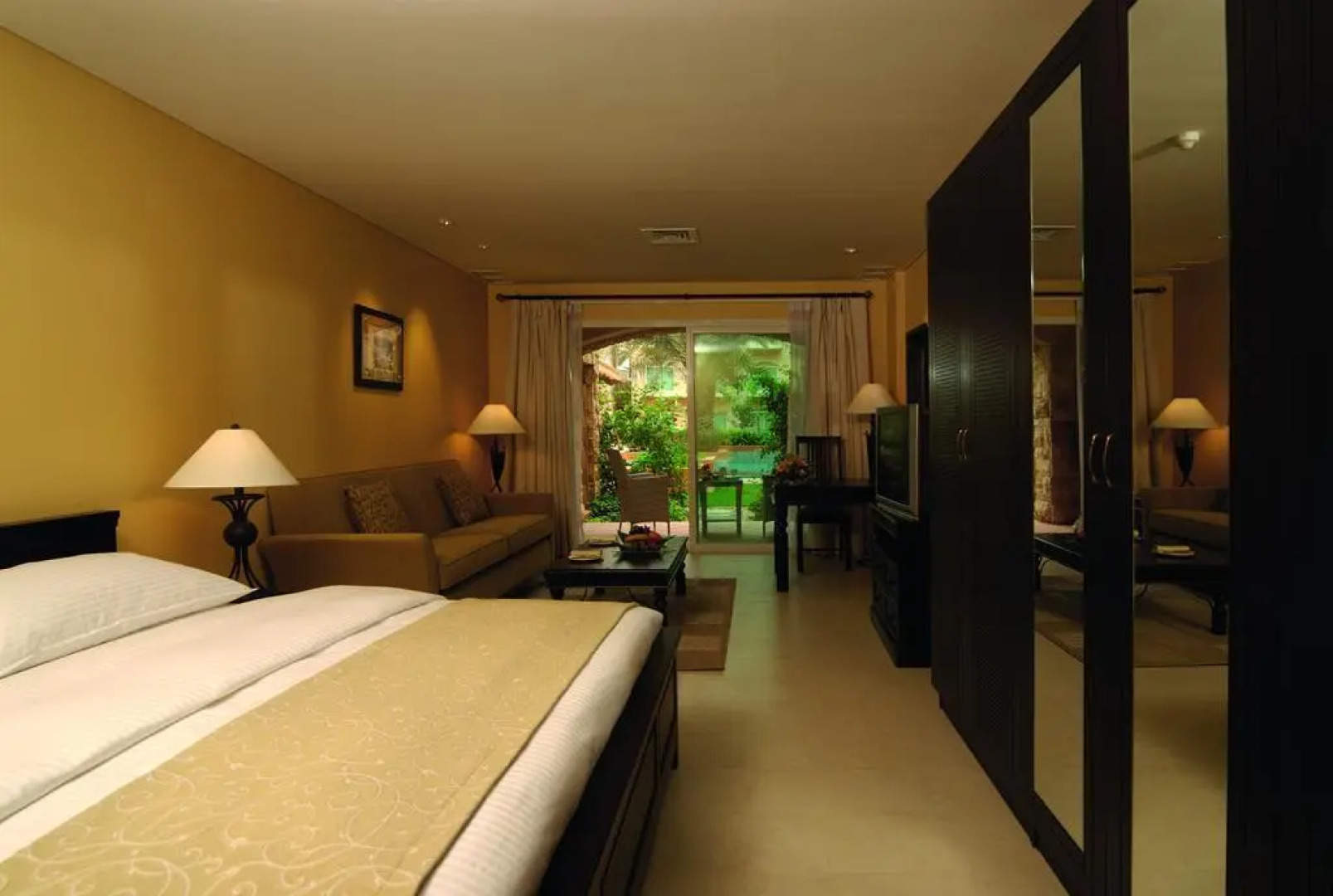 Mövenpick Al Bida'a Apartment