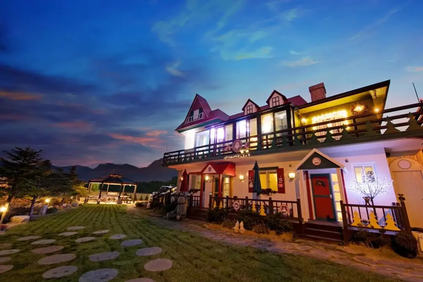 Christmaspension Pet Pension