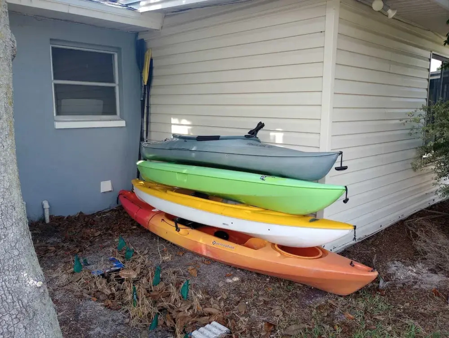 Waterfront Retreat W/ Canal Access 3 Bedroom Home