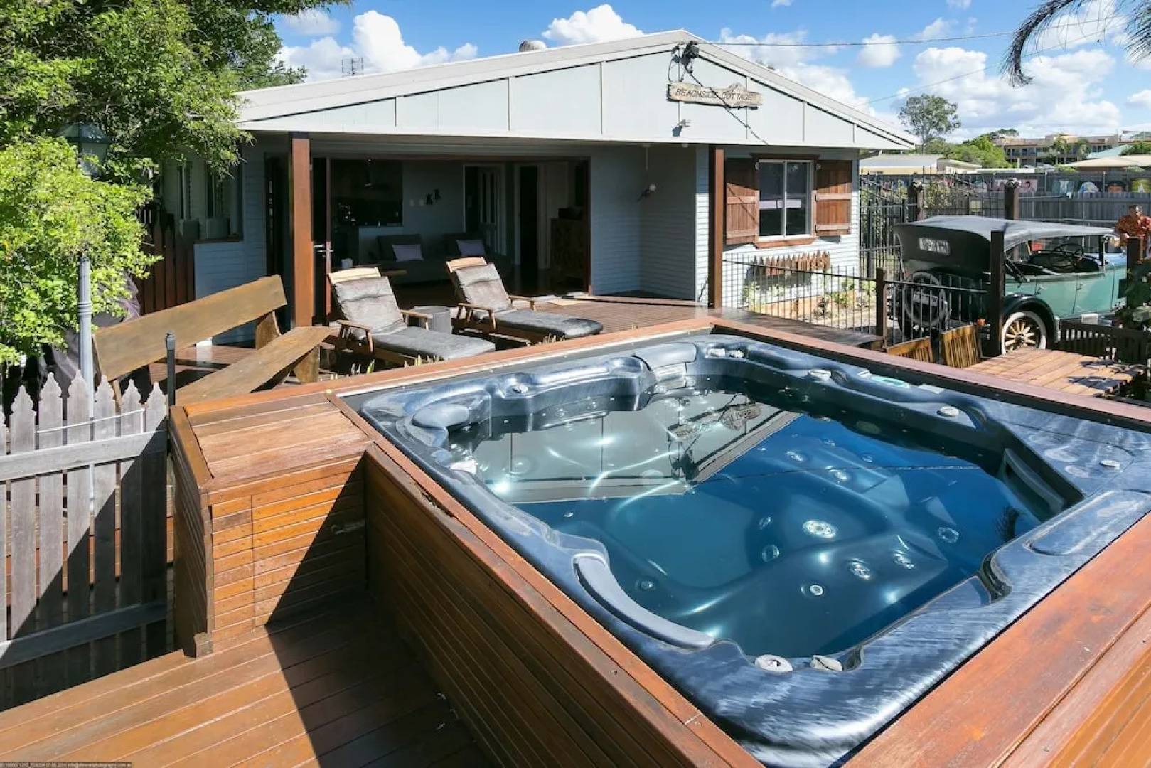 The Beachside Cottages