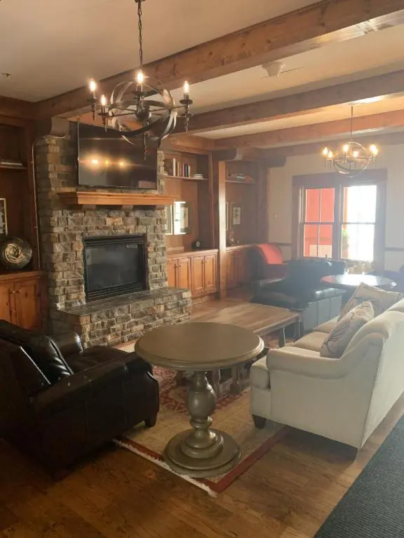 Highland House 207 Slopeside, Village Area, Ski in out