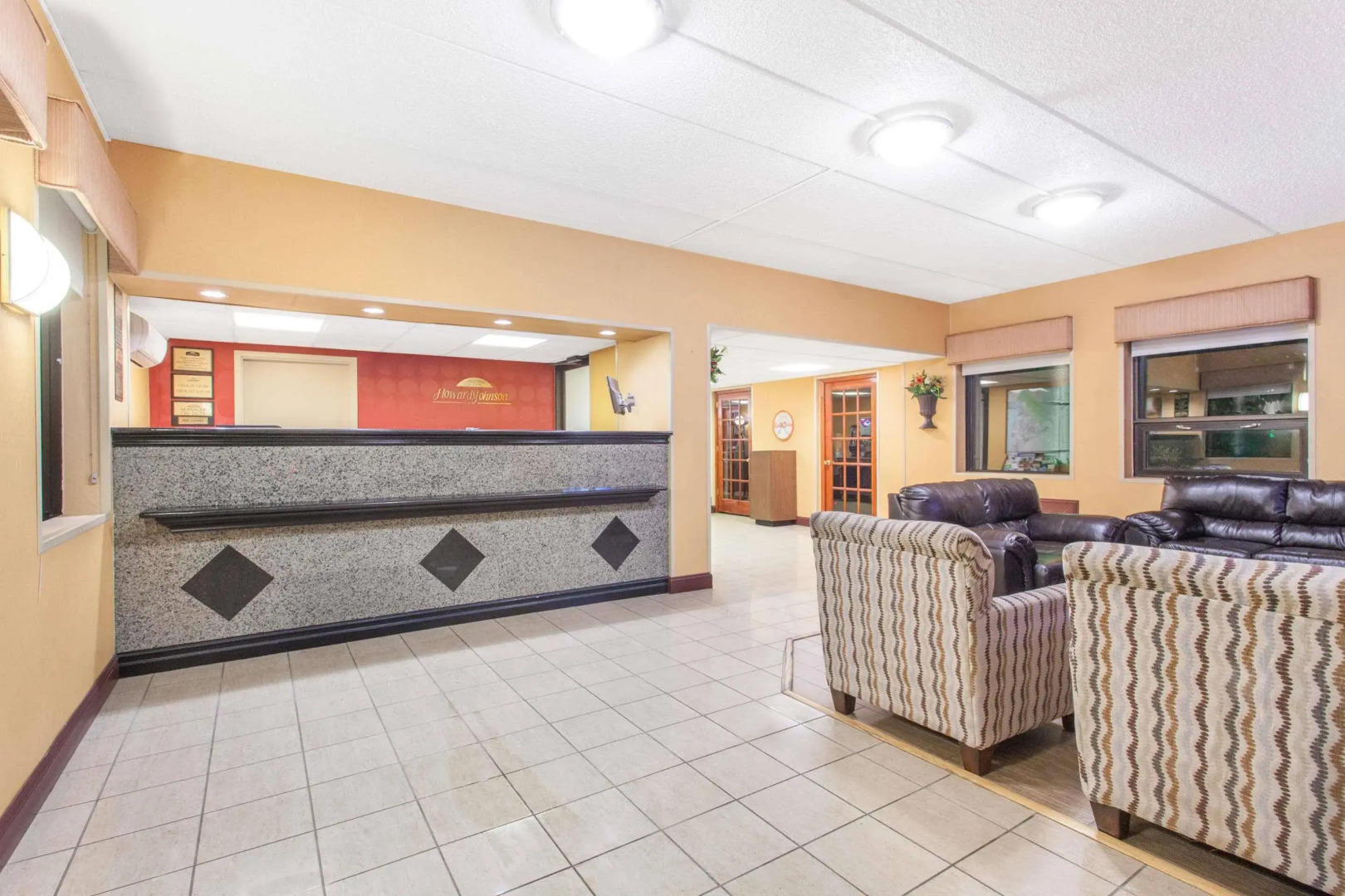 Howard Johnson Inn Suffern