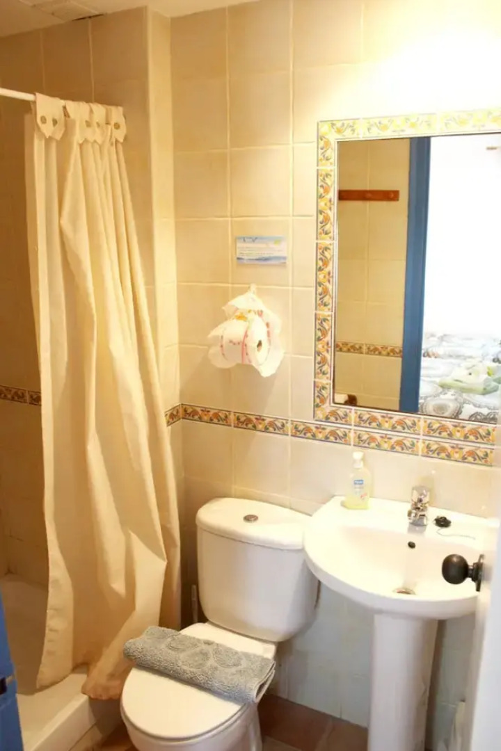 House with 5 Bedrooms in Poble Nou, with Enclosed Garden And Wifi - 6 Km From the Beach
