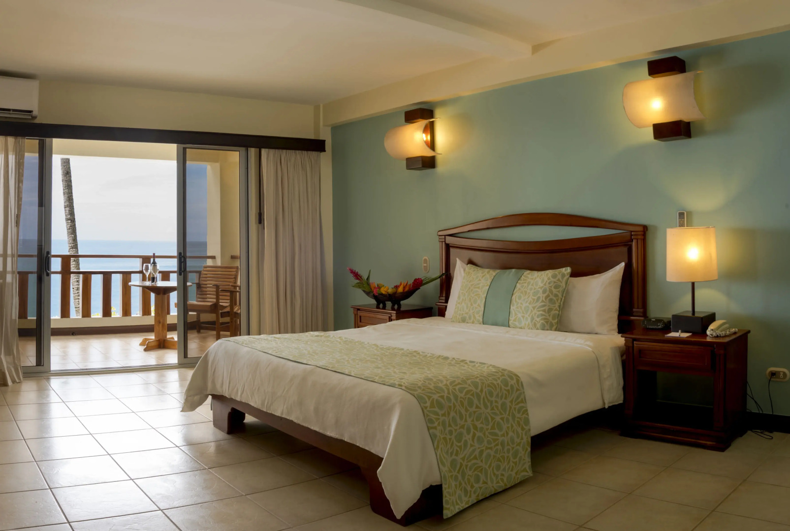 Tango Mar Beachfront Boutique Hotel & Villas