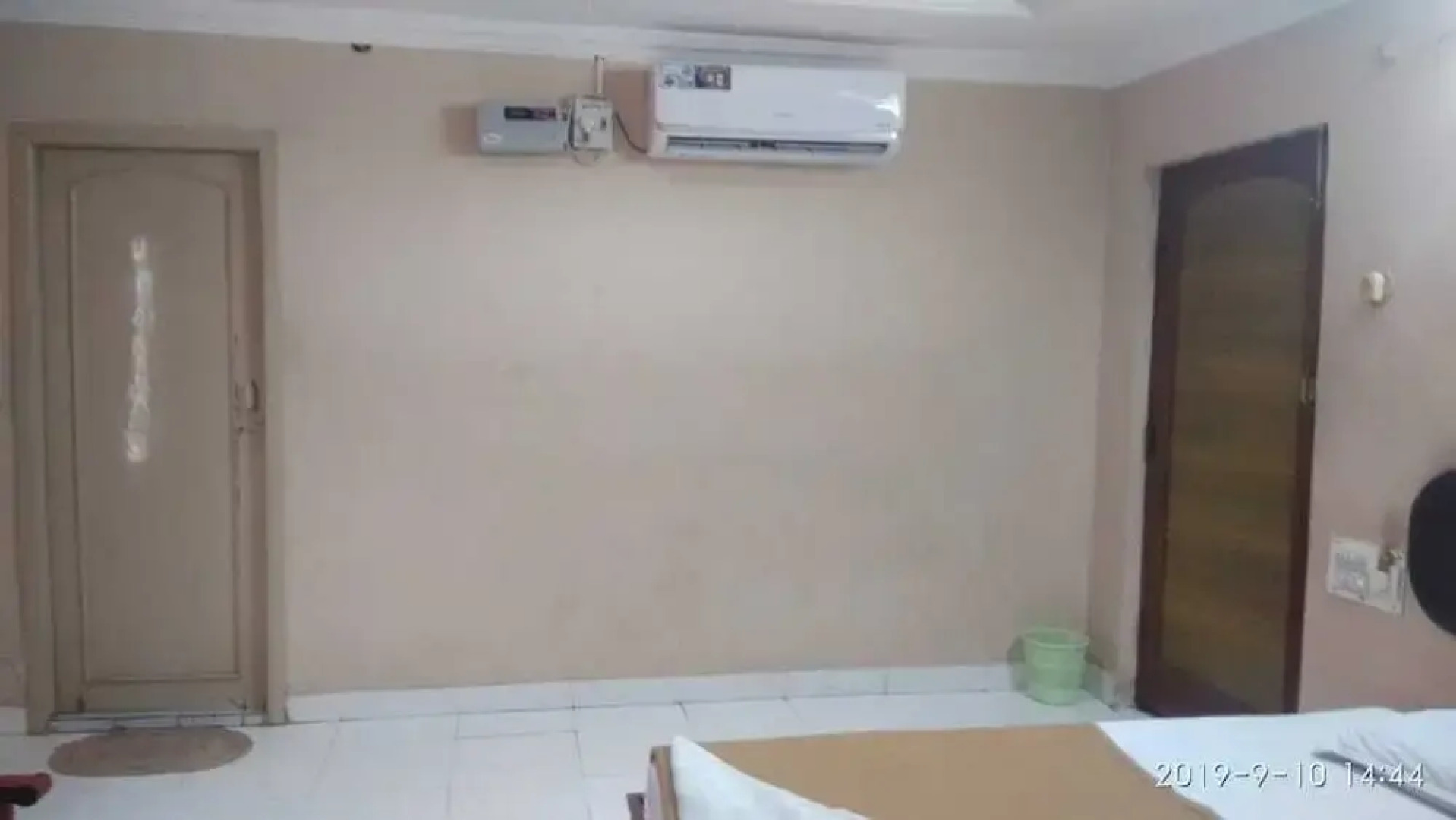 Iroomz Hotel Amaravathi