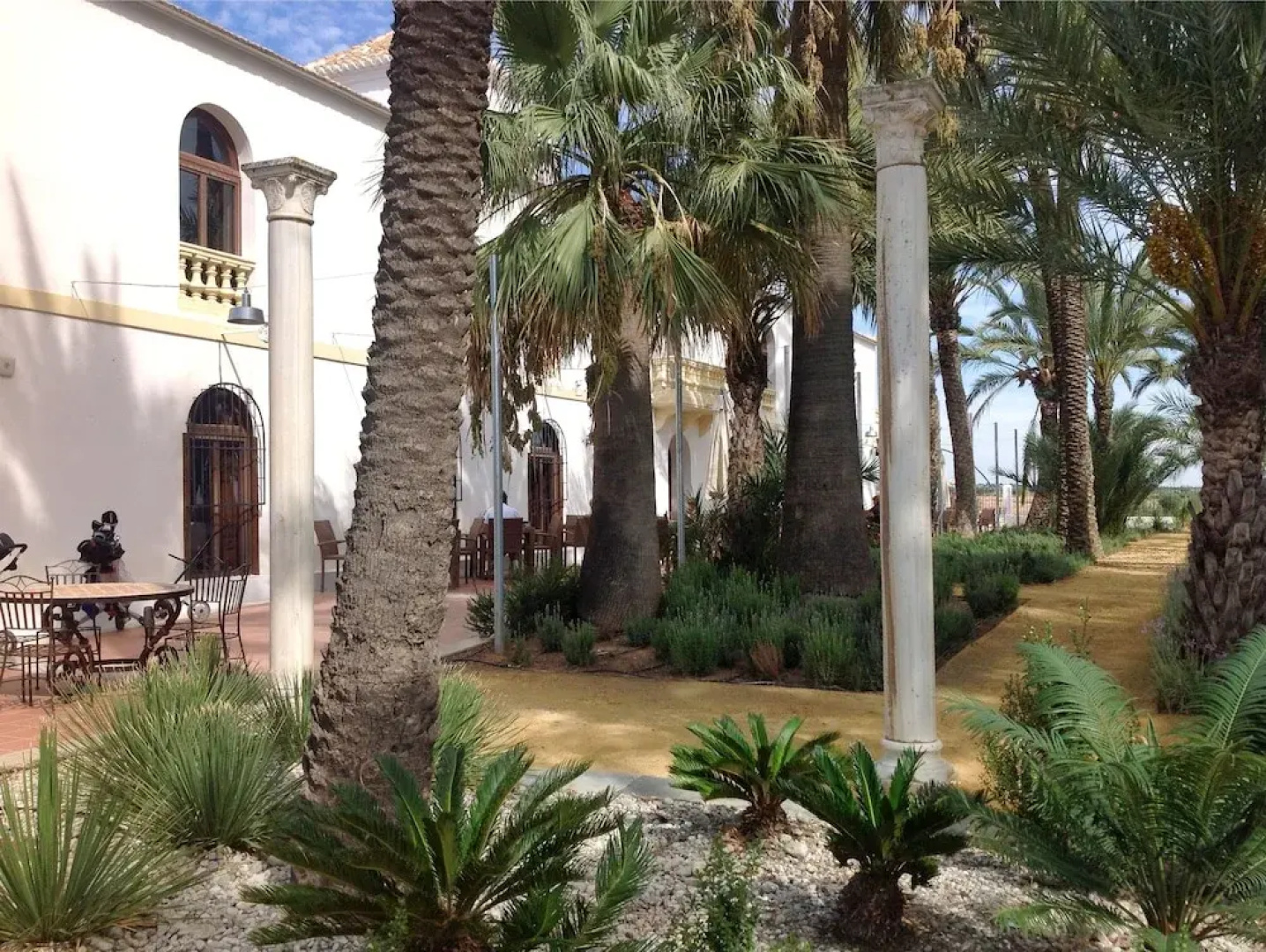 Hacienda Riquelme Apartments