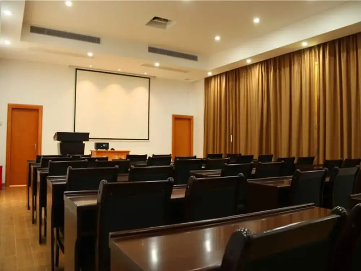 GreenTree Inn Shanwei Haifeng County South Sanhuan Road Hotel