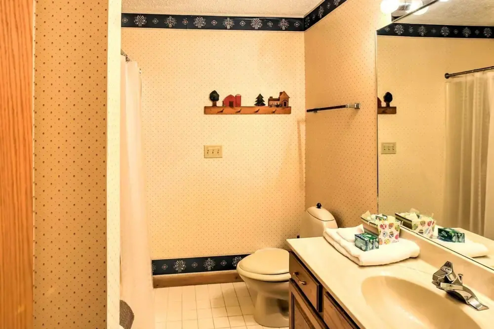 The Lodge At Schuss Mountain, Schuss Village