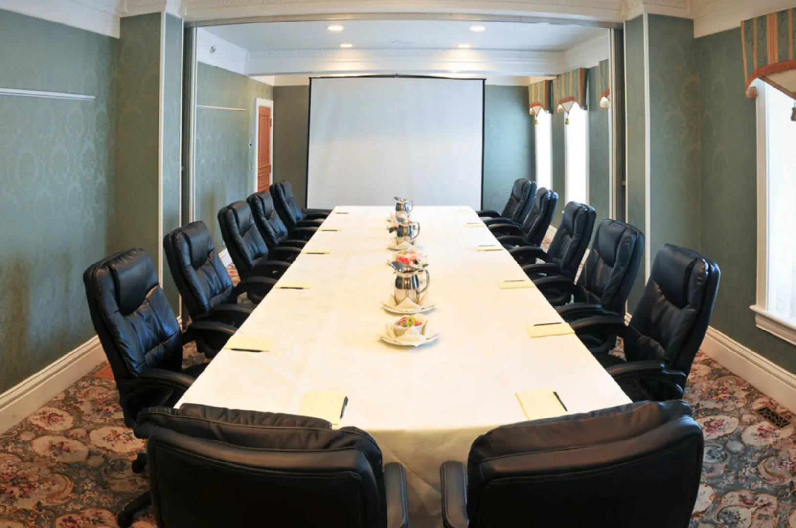 Cliff House at Pikes Peak