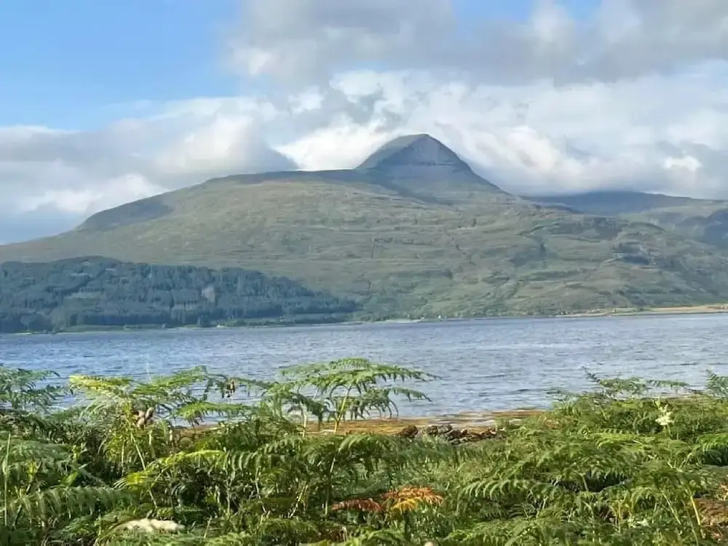 Little Cottage-village of Bunessan-sleeps4