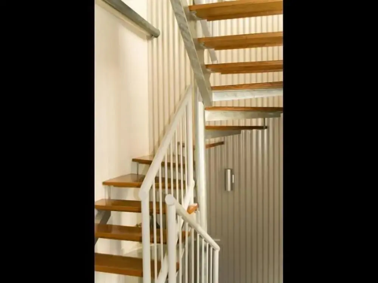 Seaspray Apartments