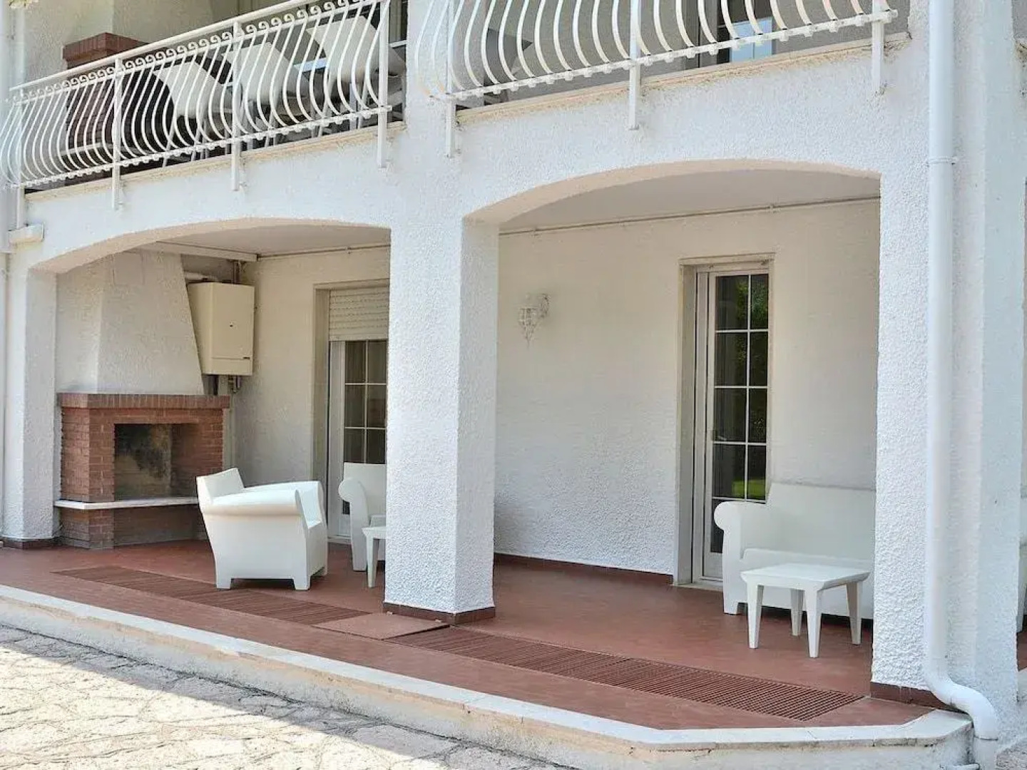 Villa del Filar With Pool