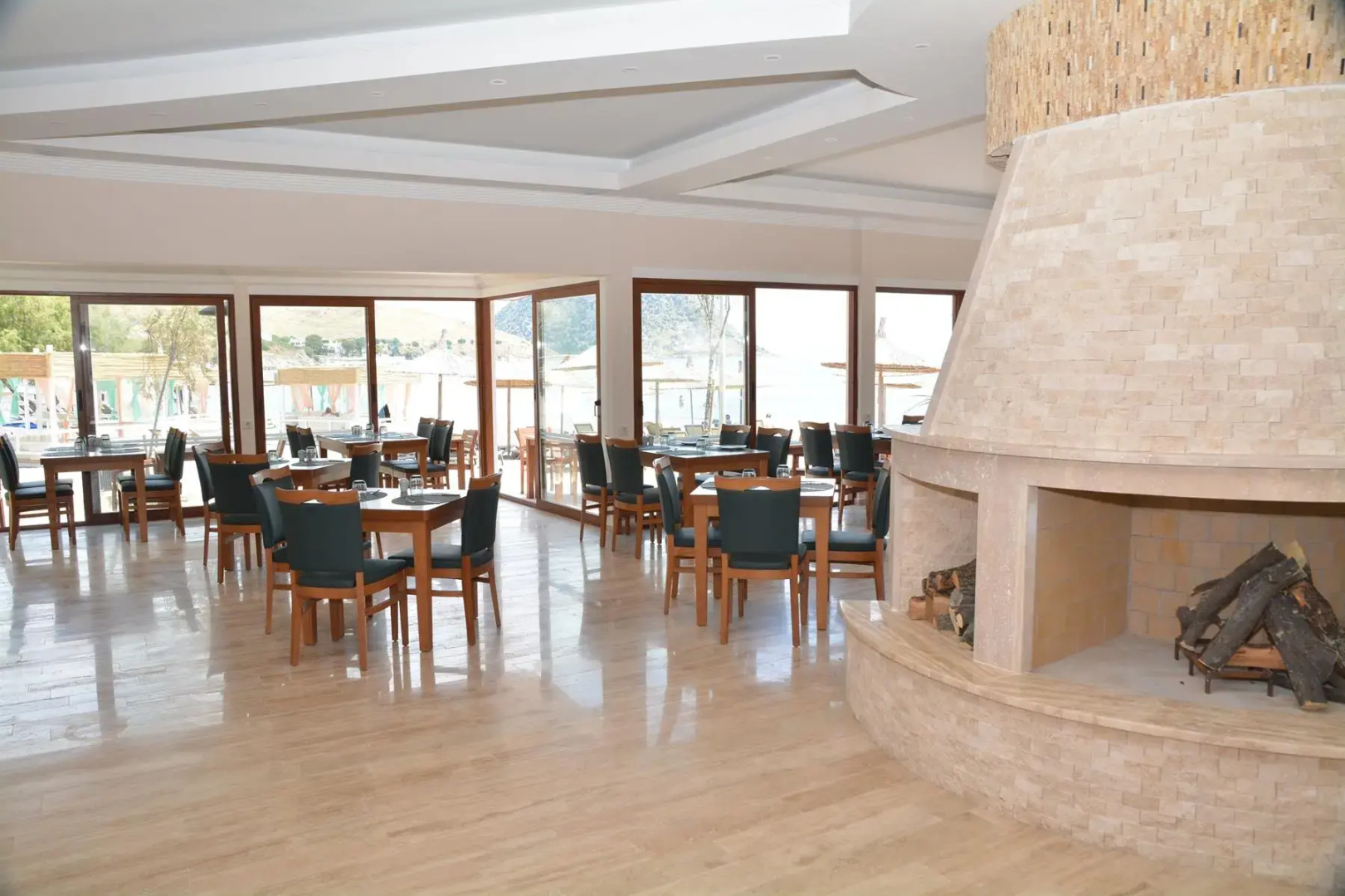 Club Marma Hotel