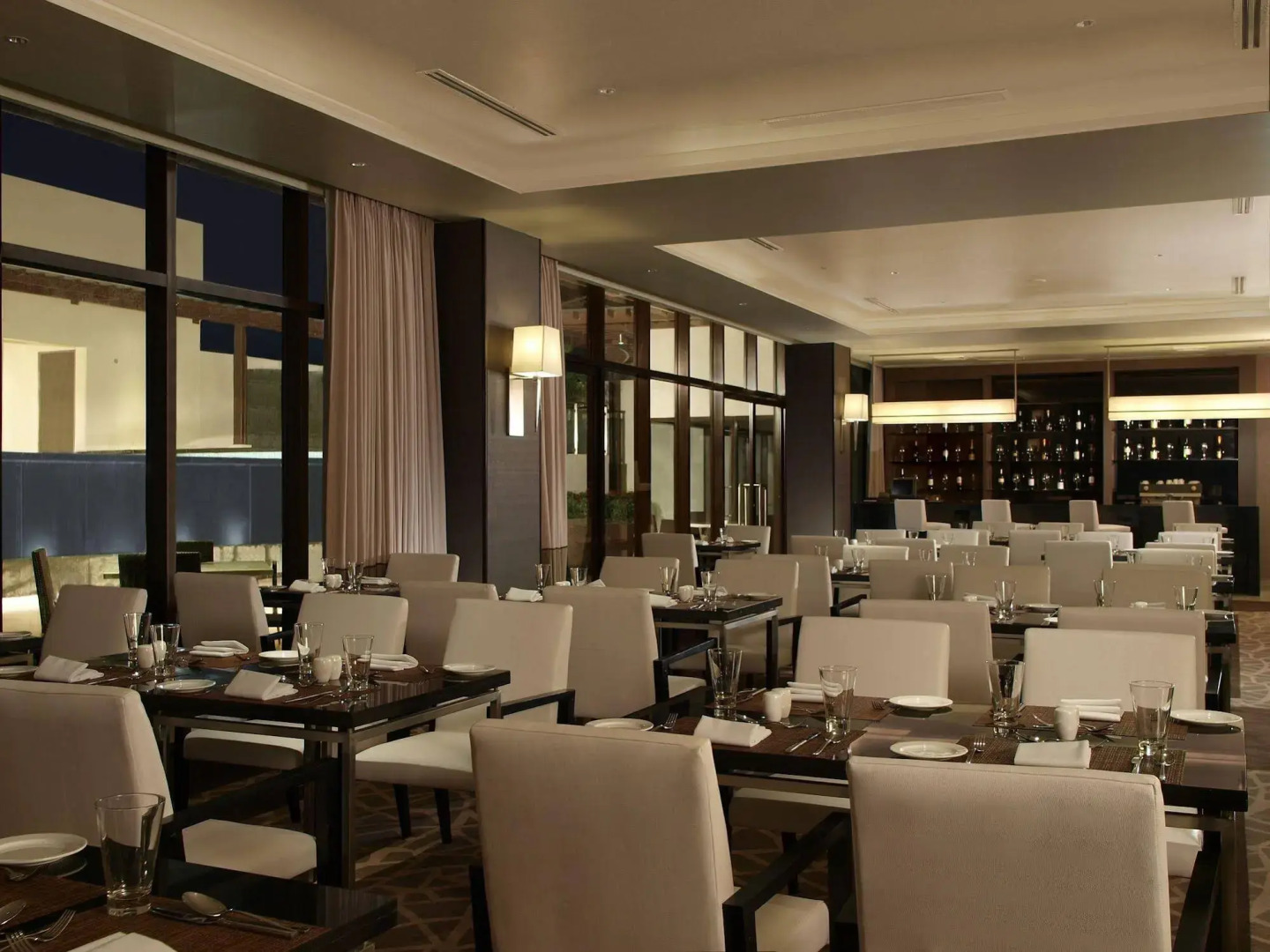 Seda Centrio - Newly Renovated