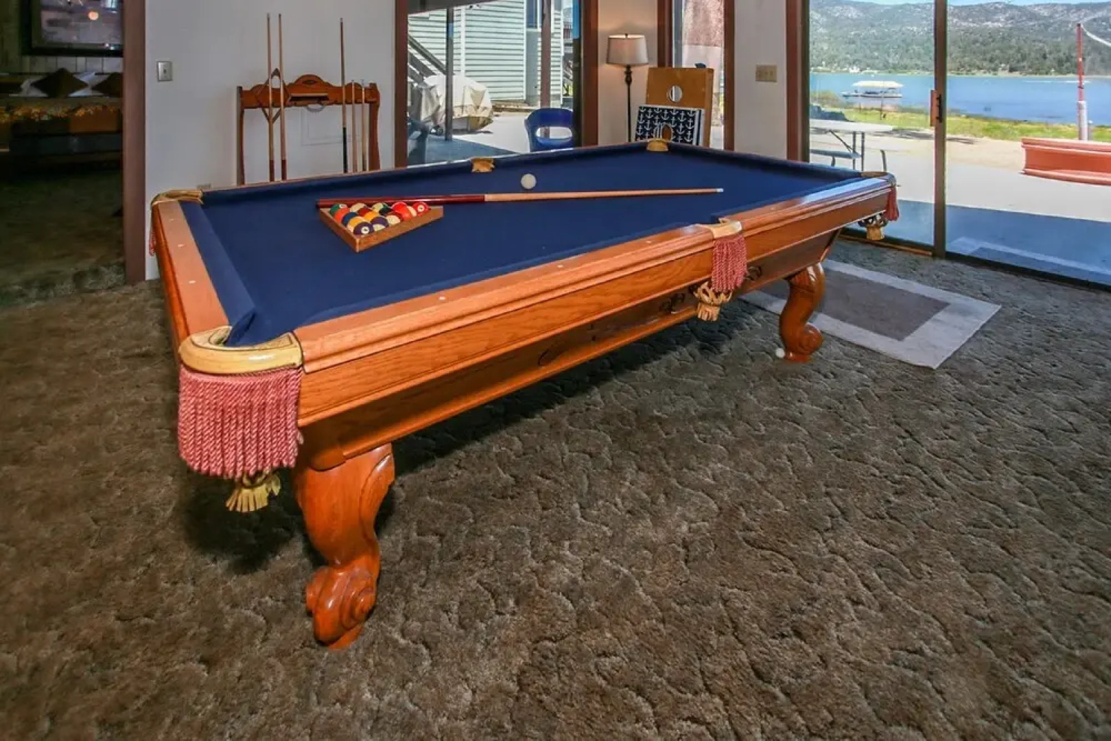 Hakuna Matata Lakefront