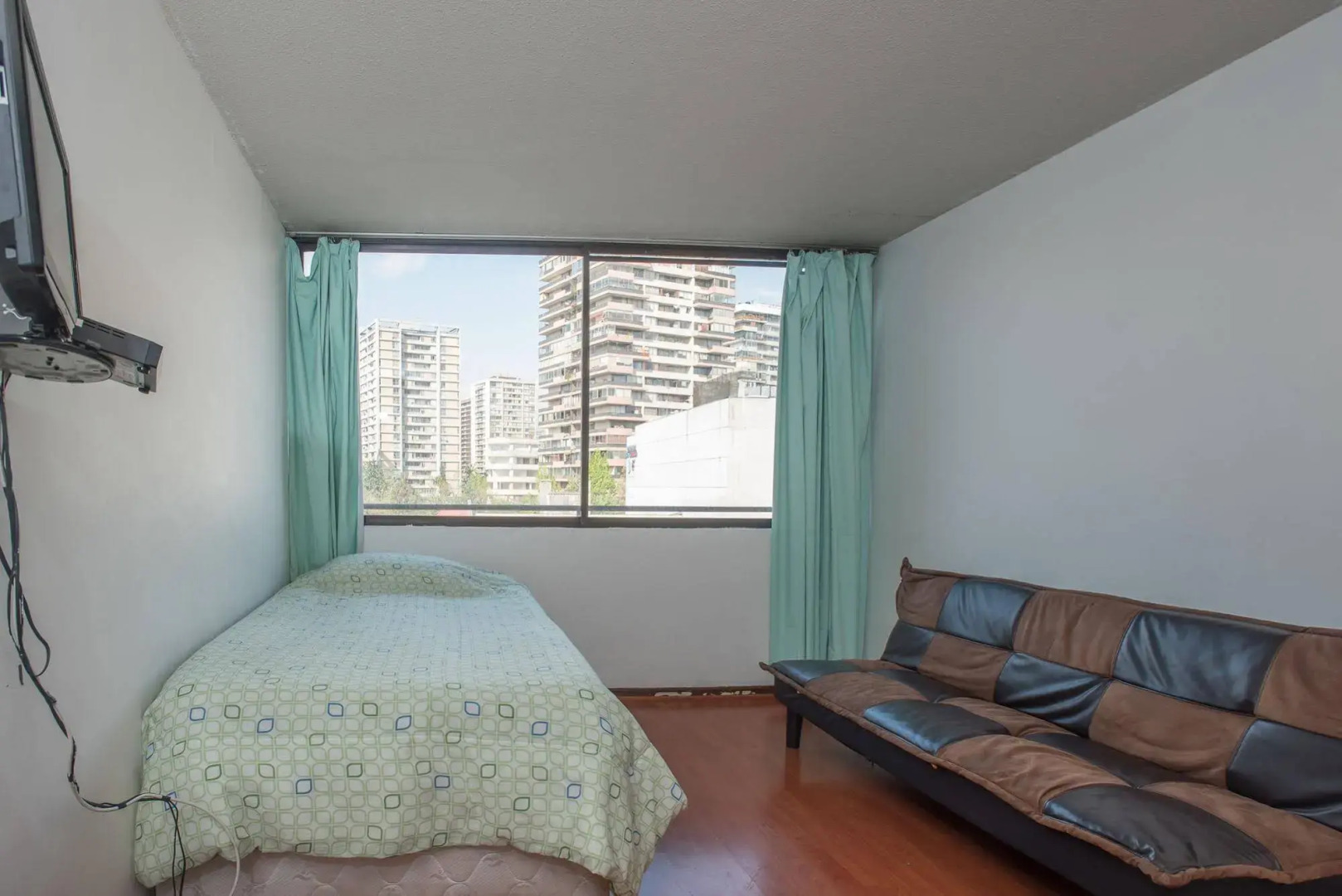 The Key to Santiago Downtown II