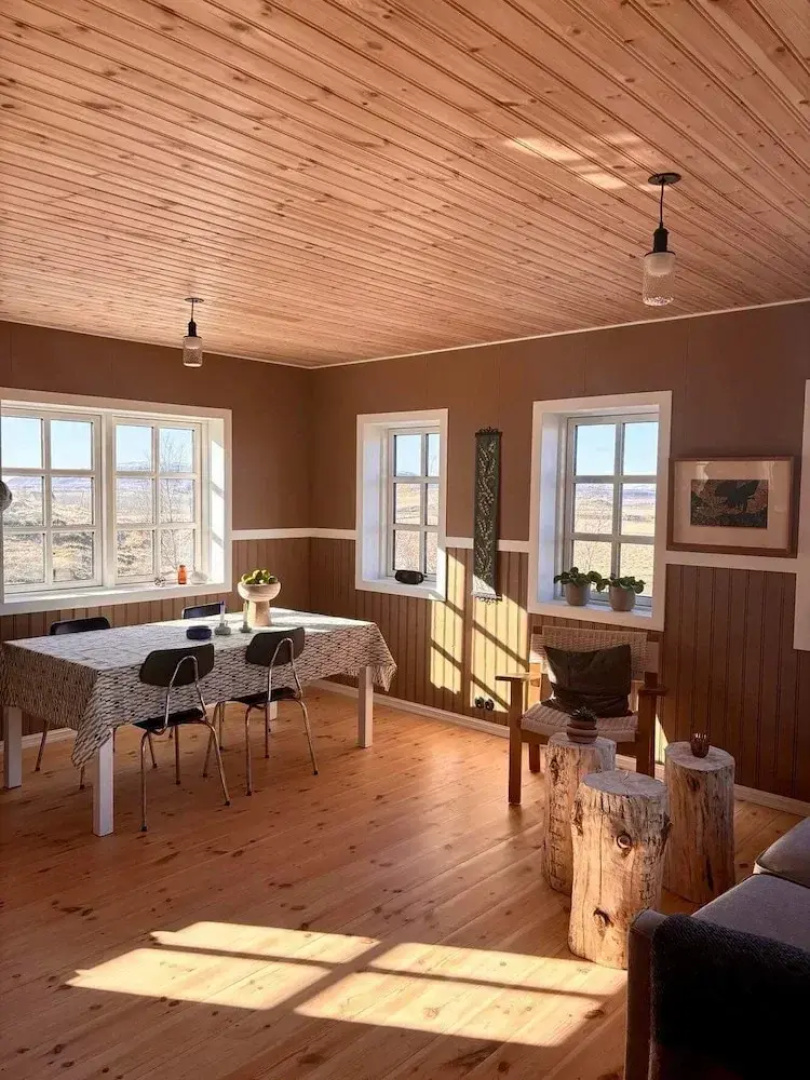 Au44 cottages - Arngrimslundur