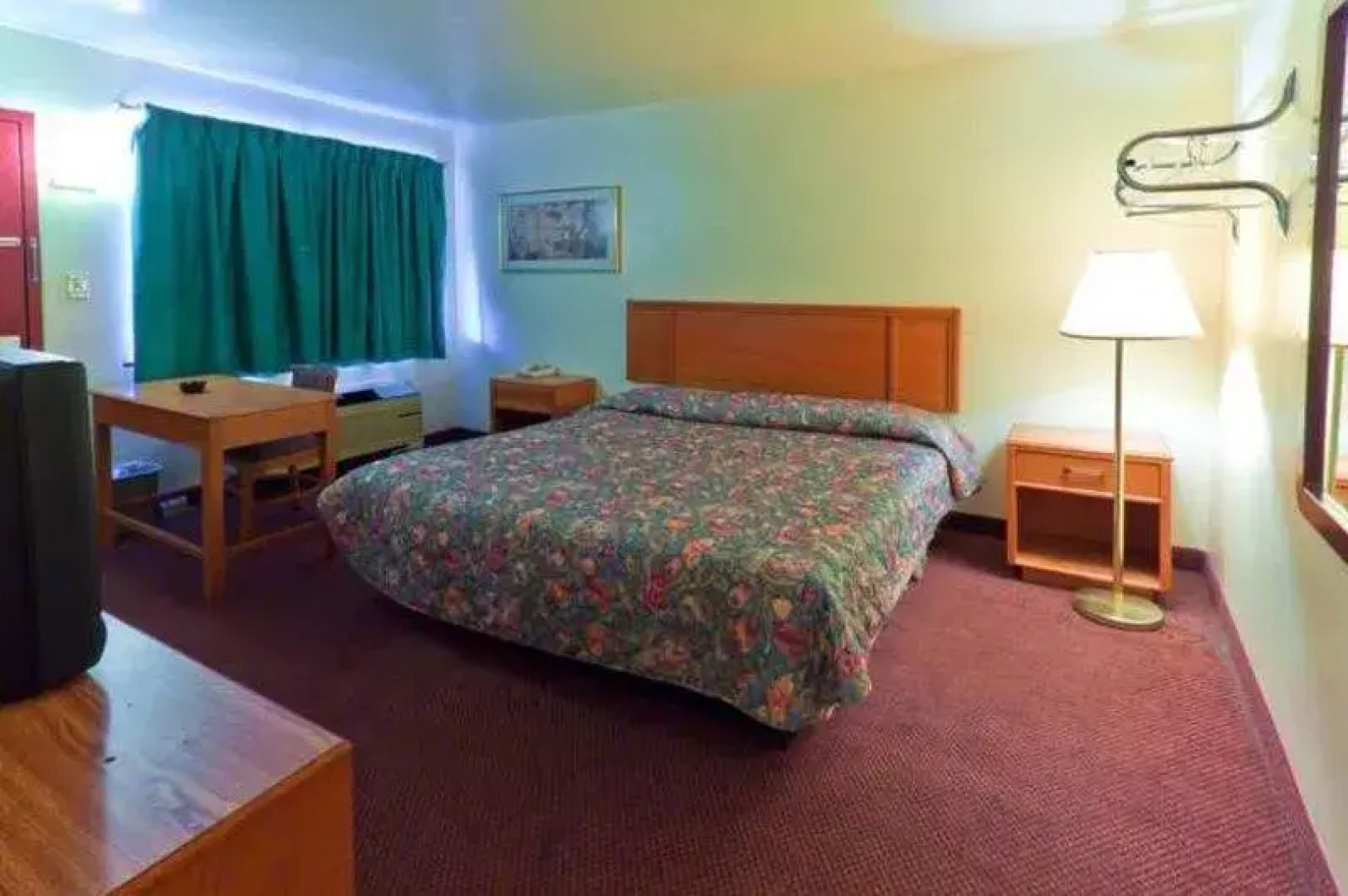 Budget Inn and Suites