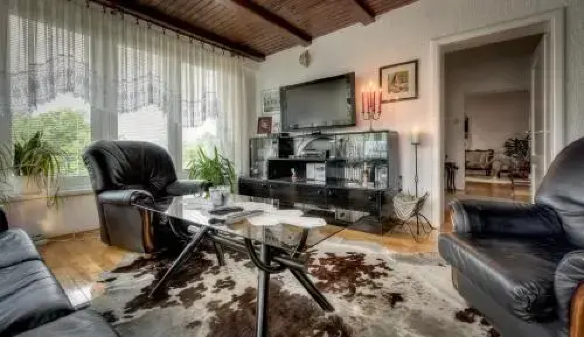 Mot Residence