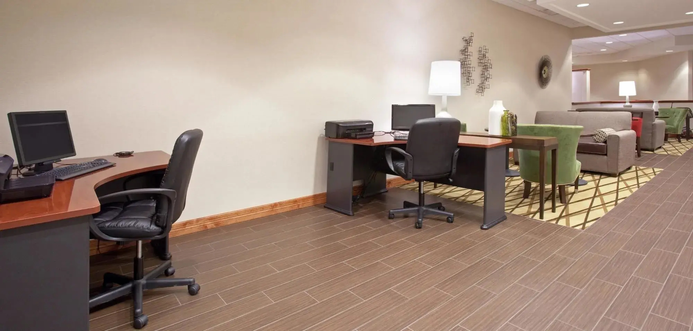 Hampton Inn & Suites Parker