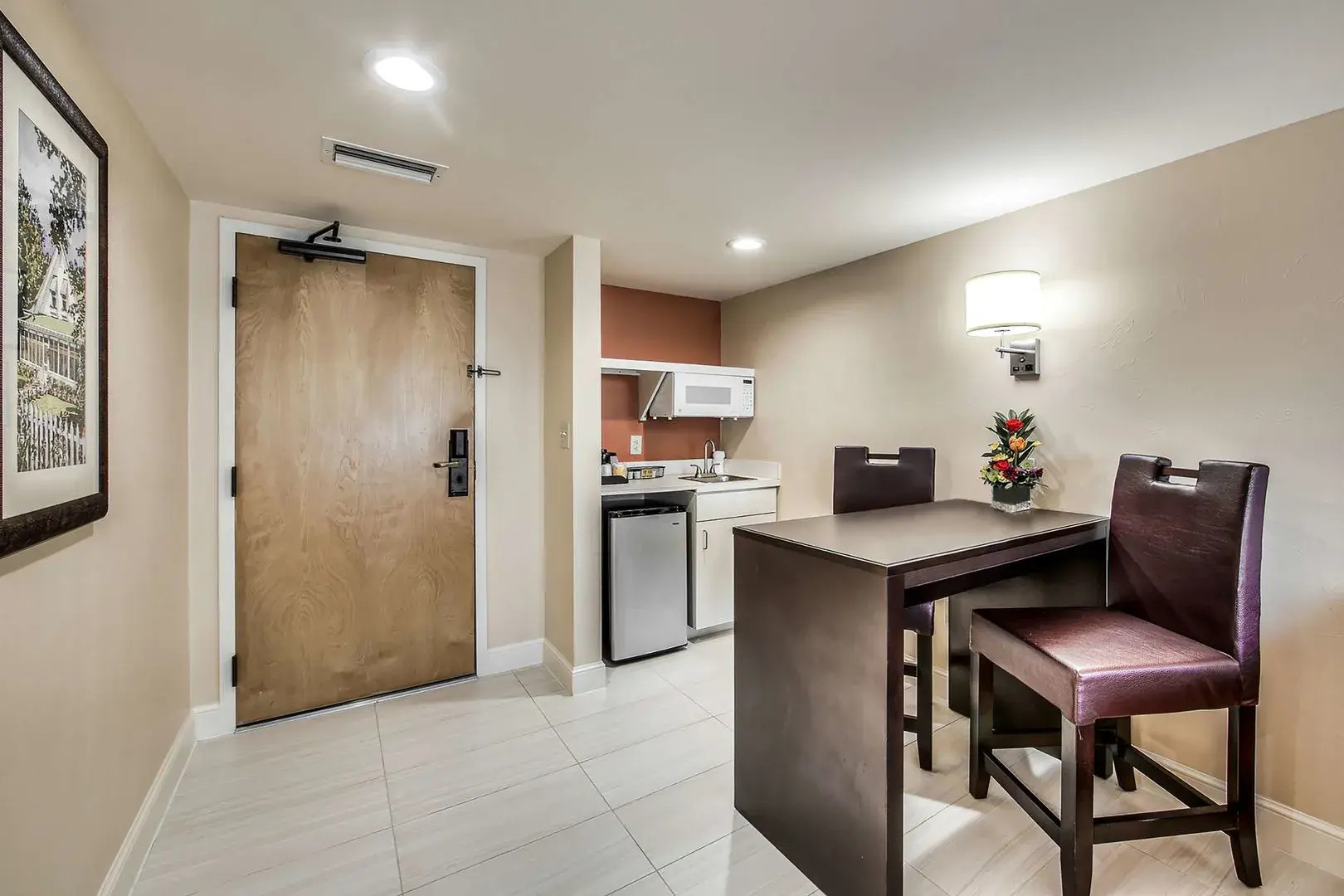 Inn of Naples, Tapestry Collection by Hilton