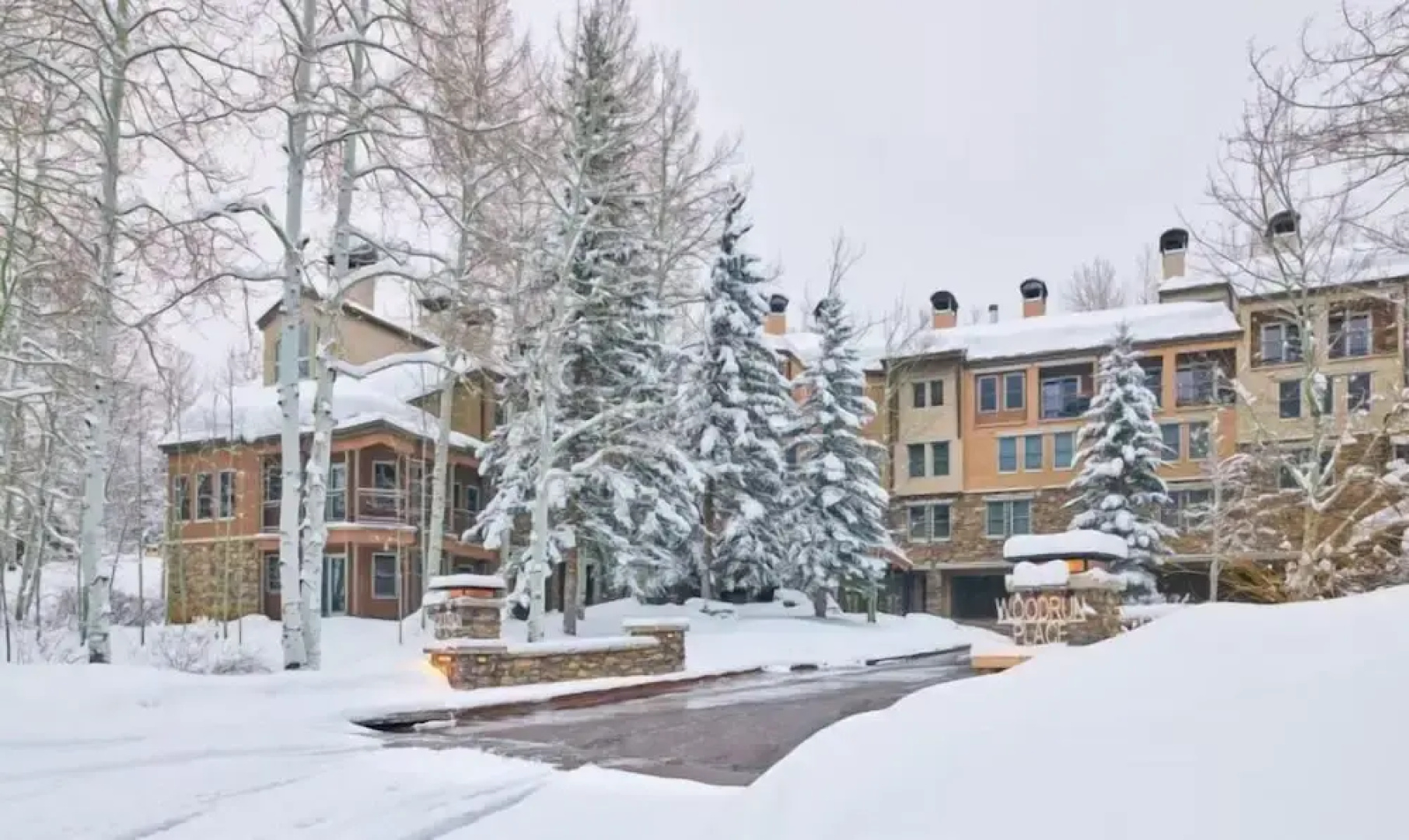 Ski in, Ski out, 3 Bedroom Luxury Residence on Fanny Hill in Snowmass Village