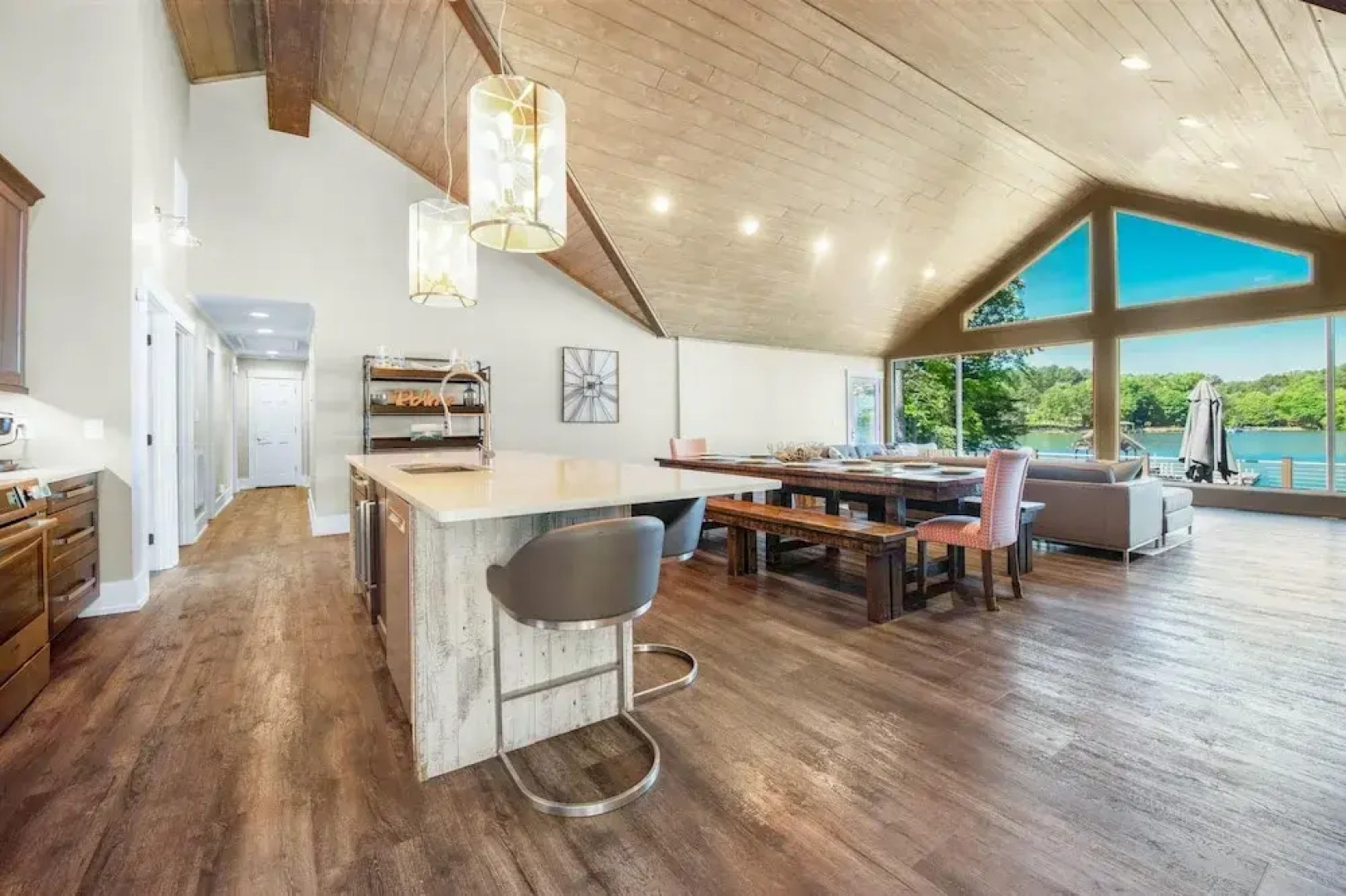 Lake Norman Hideaway