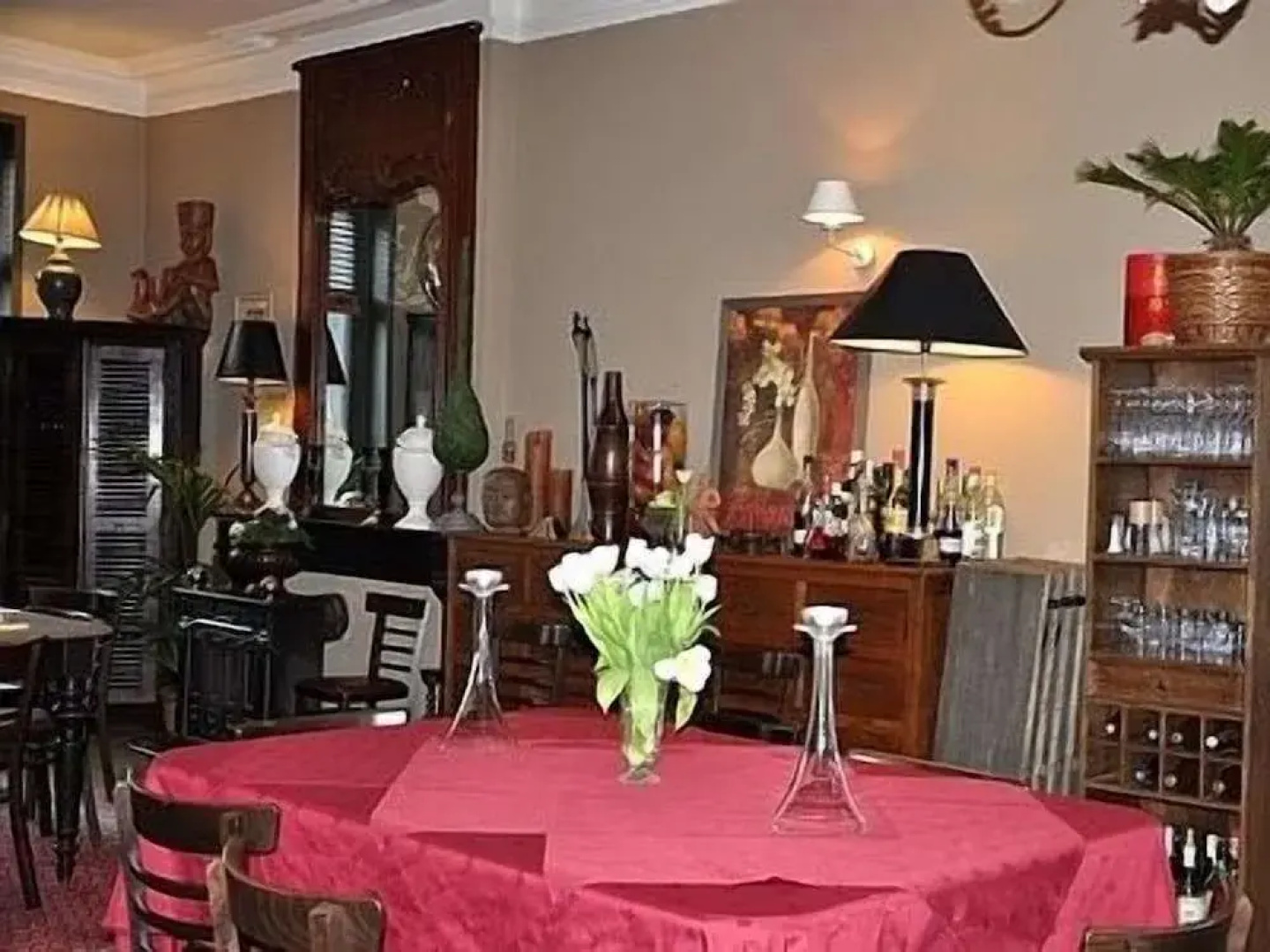 Logis Hôtel-Restaurant Le Moulin D'Artres