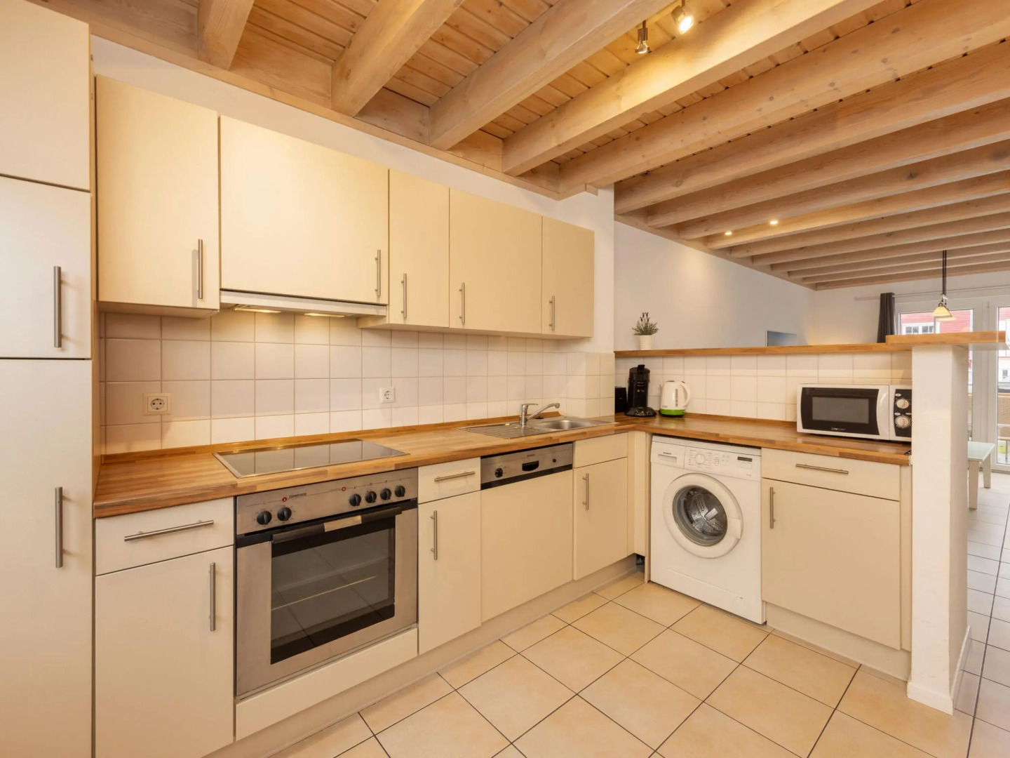 Luxurious holiday home with a bubble bath, on the Baltic Sea