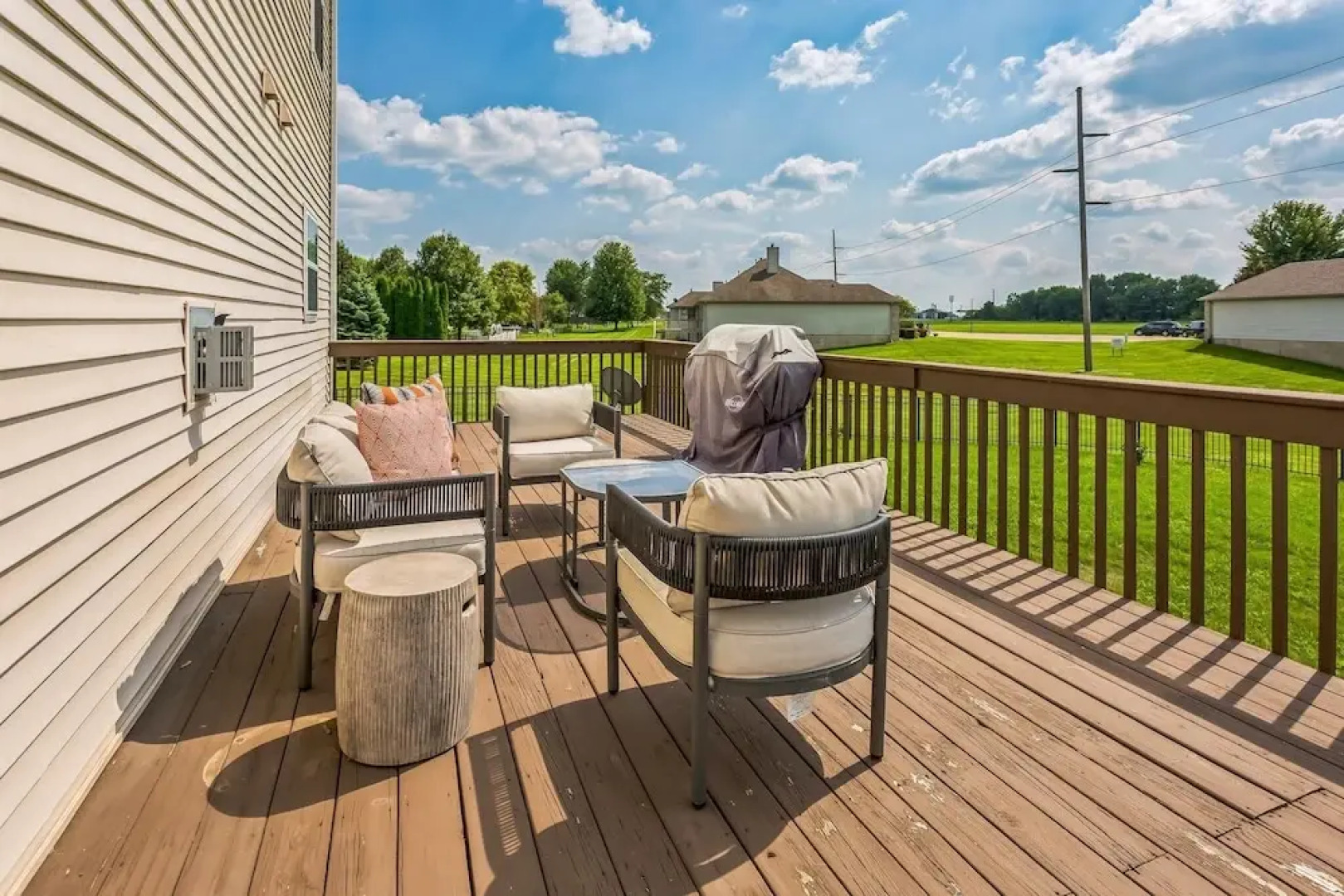 Oglesby Vacation Home 6 Bedroom Home