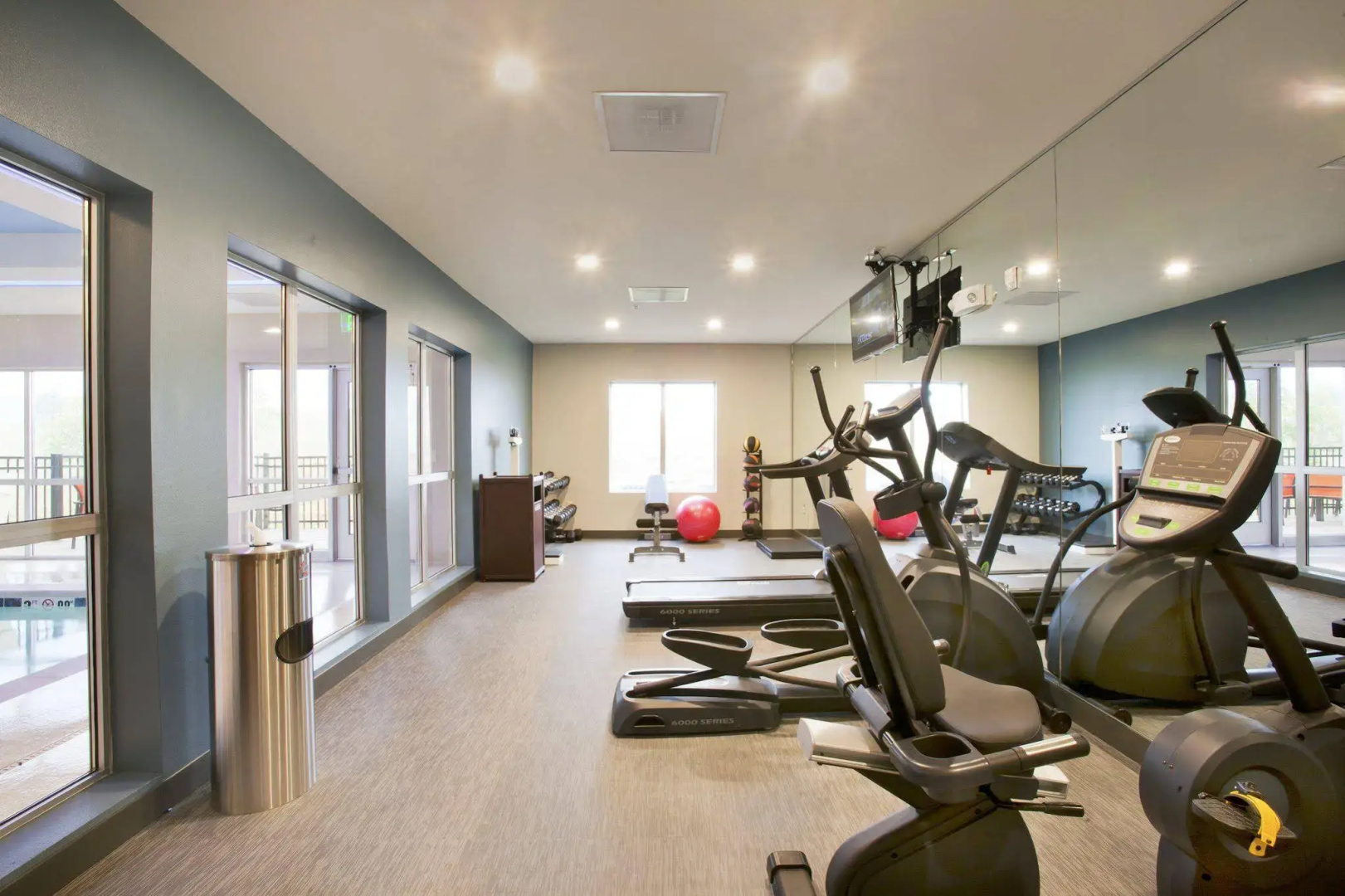 Holiday Inn Express & Suites Hot Springs by IHG