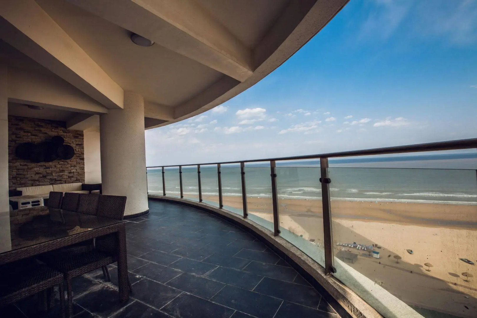 Country Garden Golden Beach Hotel