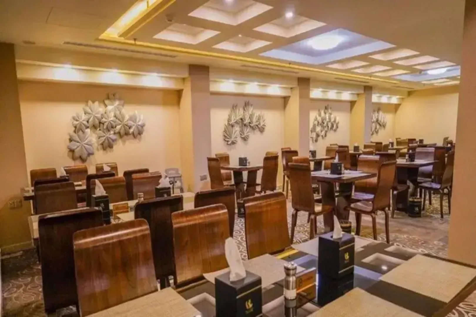 Al Sahla Land Hotel