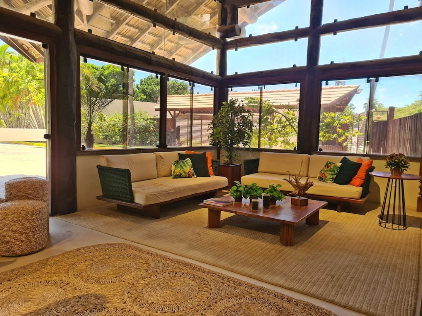 Nannai Residence by AFT