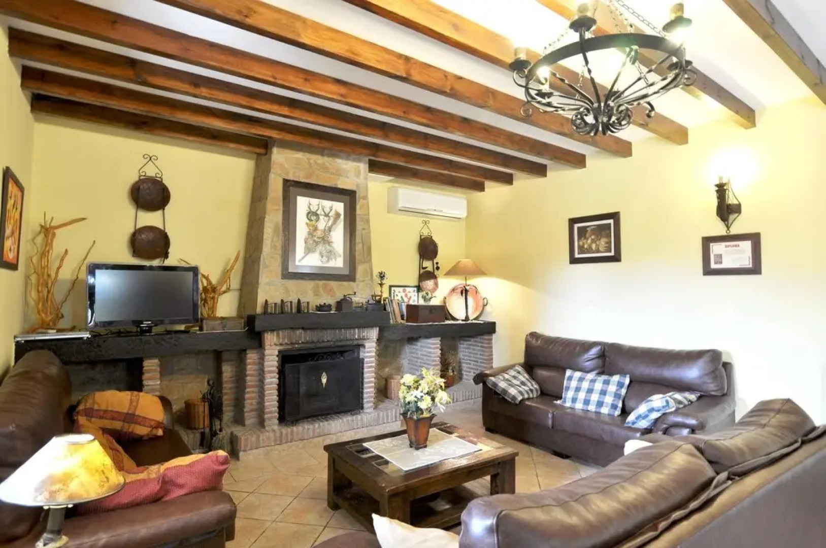 Villa With 7 Bedrooms in Riogordo, With Wonderful Mountain View, Priva