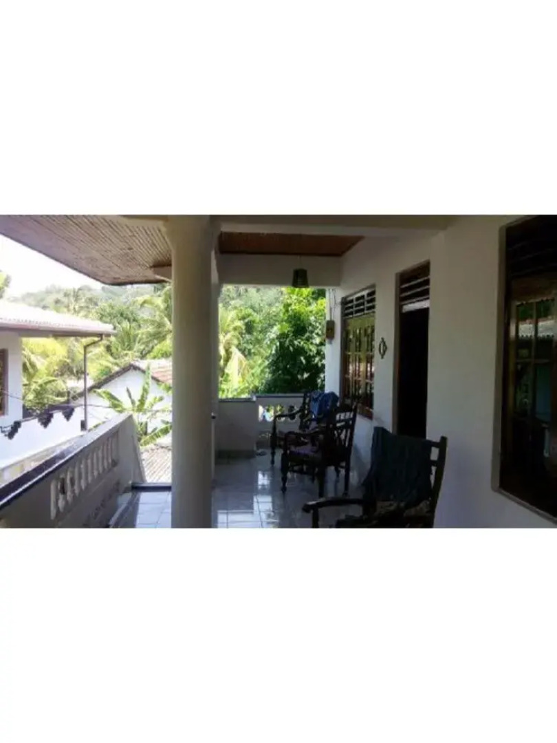 Hotel Happy Night Holiday Inn