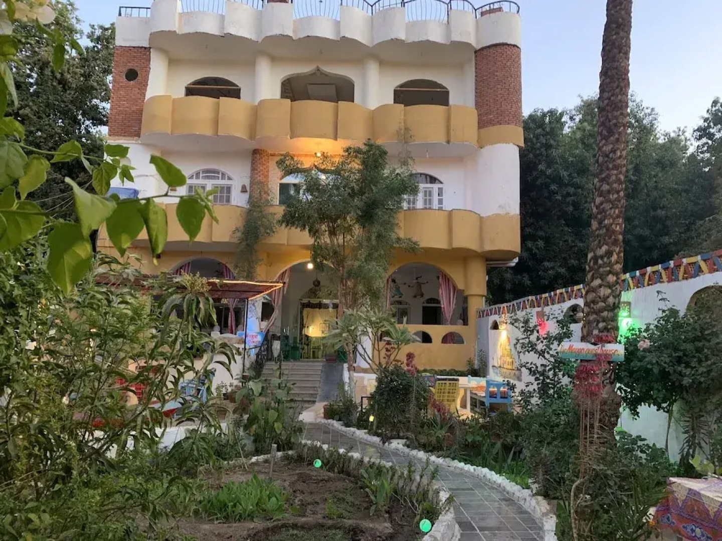 The Mango Guesthouse
