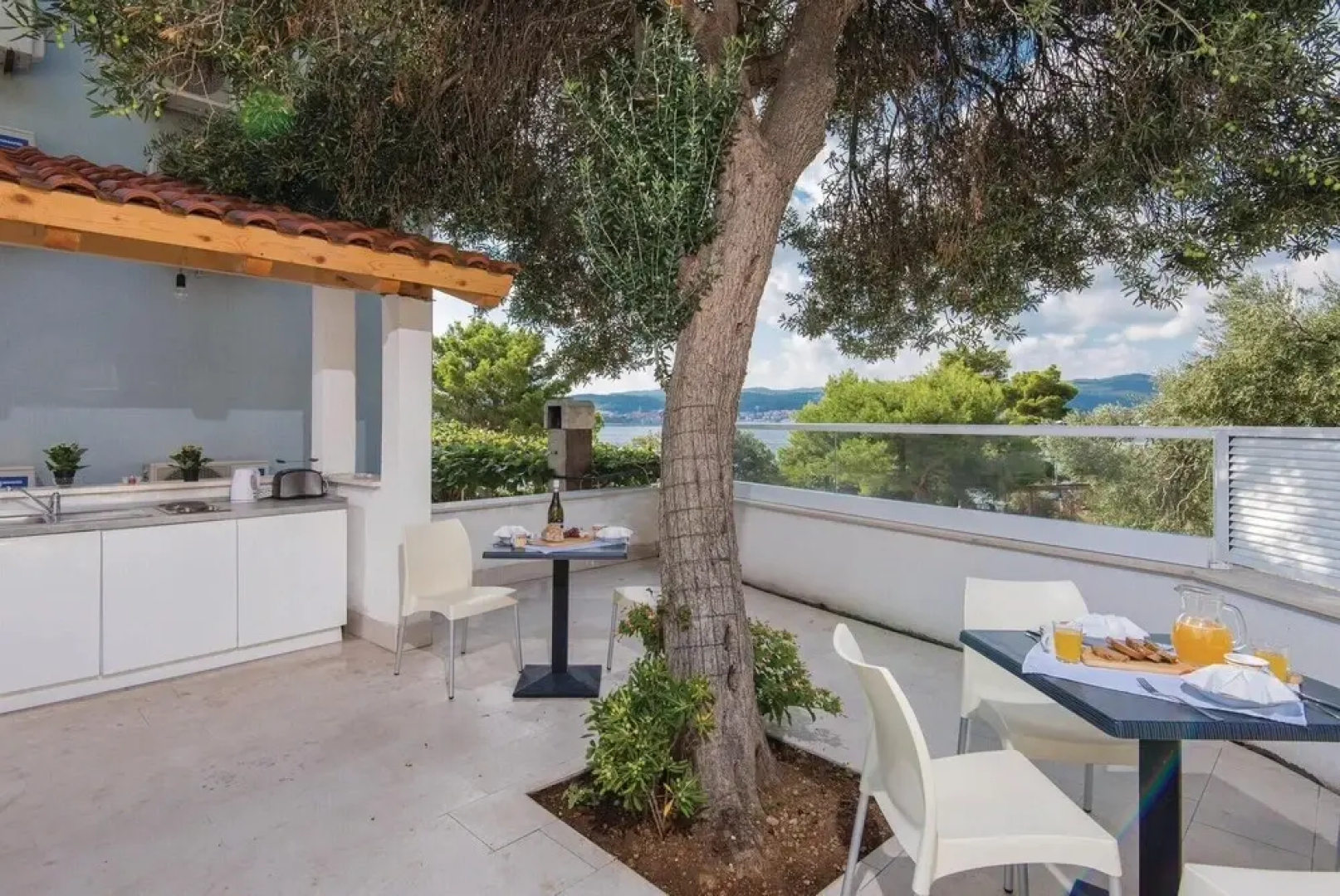 Amazing Home in Kuciste With Sauna, Wifi and 9 Bedrooms