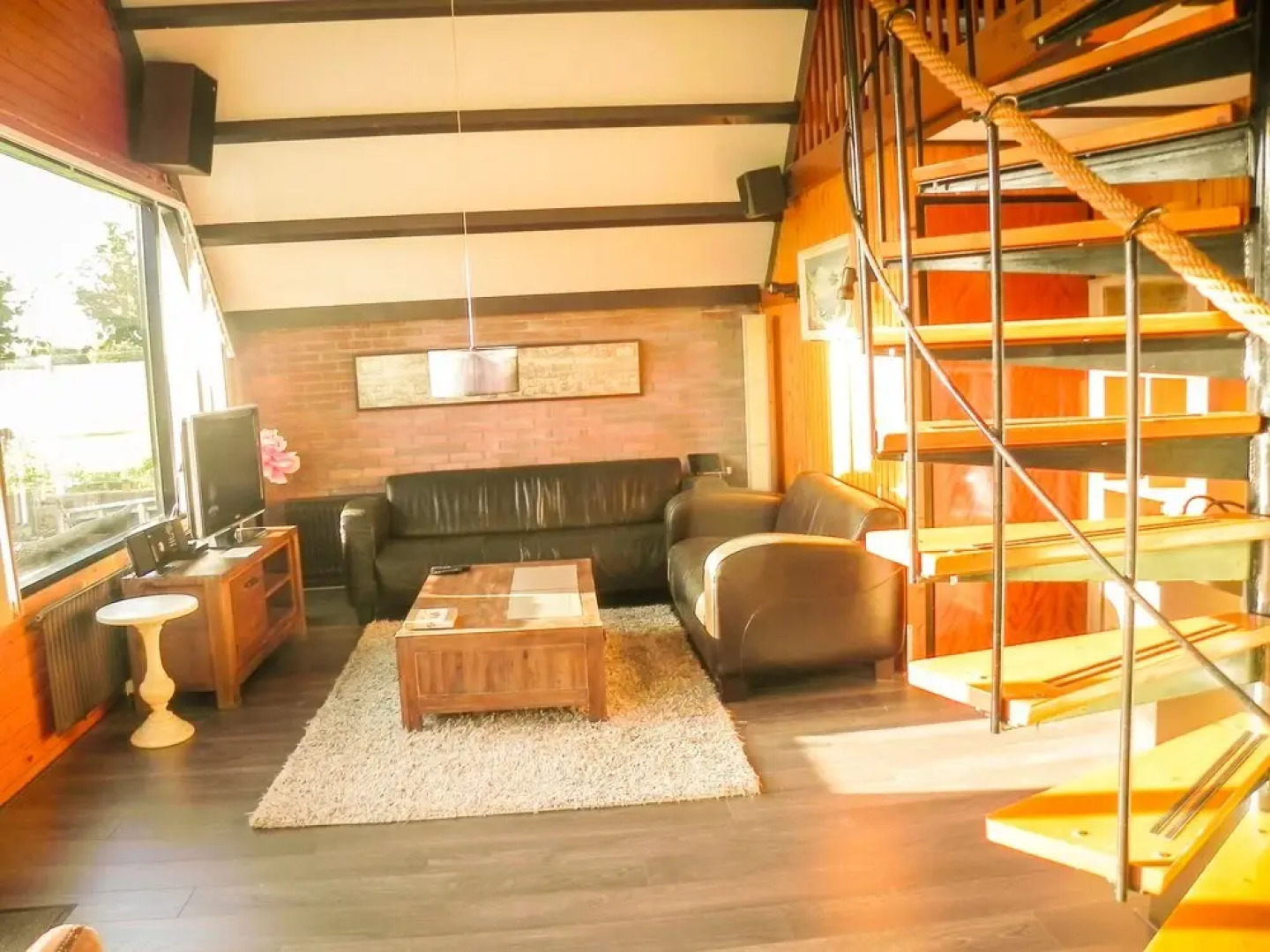 Mooie bungalow vlakbij zee en Amsterdam