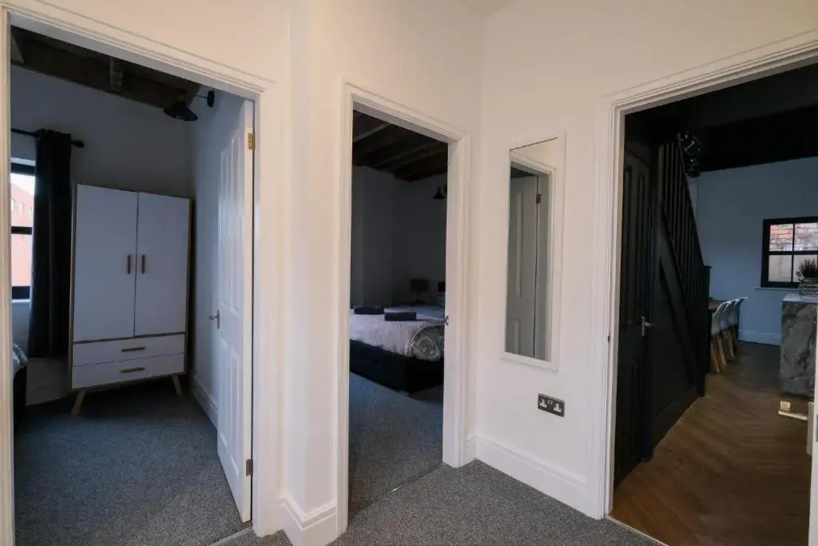 The Eden Warehouse - Green Apartment, sleeps 5