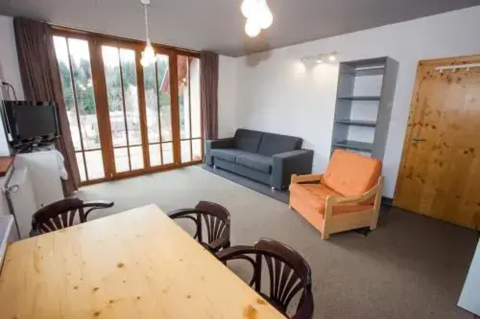 Apartmany Loucky