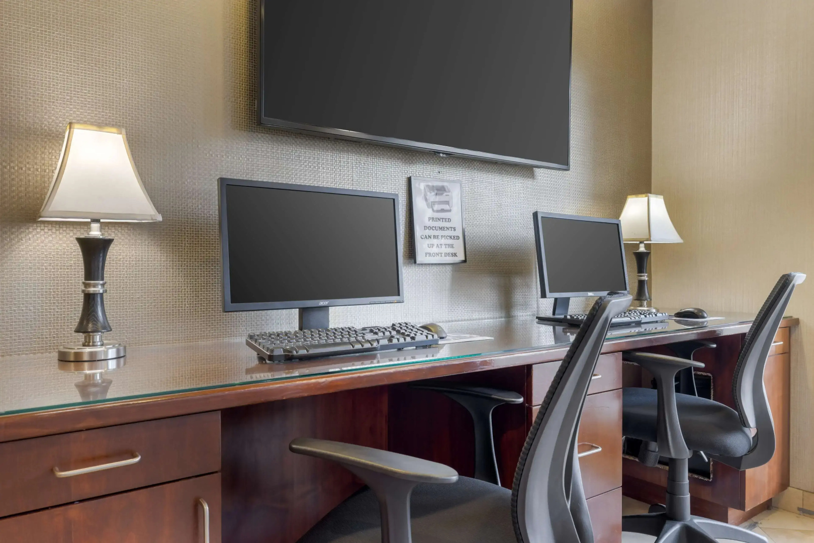 Best Western Plus Marina Shores Hotel