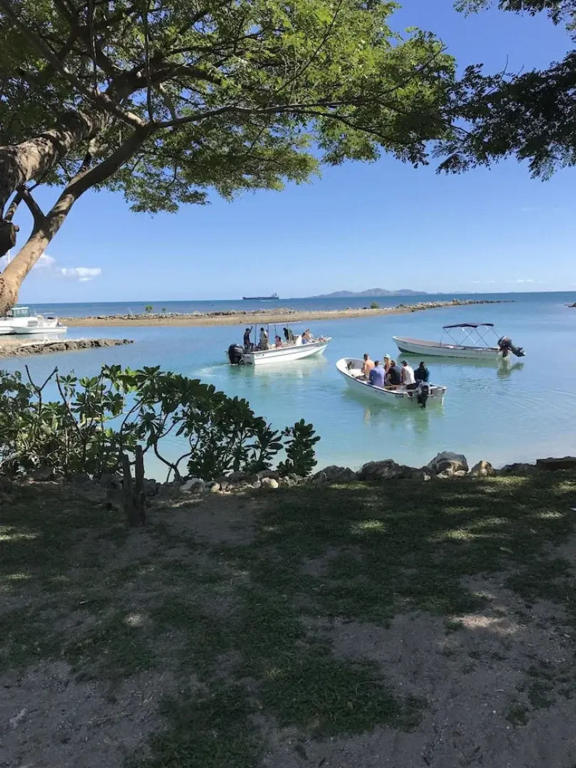 Rendezvous Surf Camp Fiji - Hostel