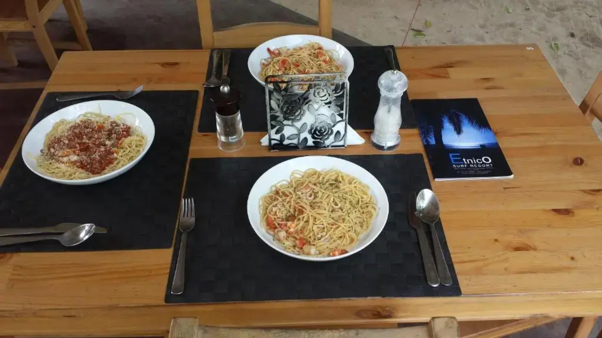 Etnico Hotel & Restaurant