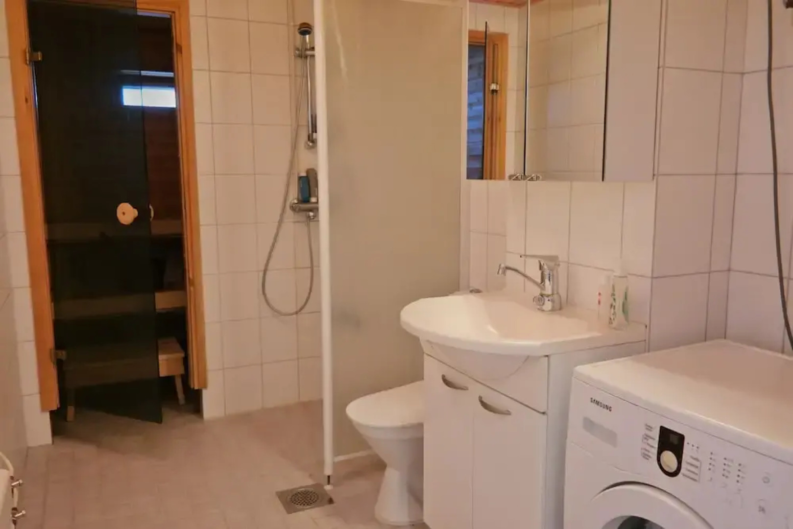 Local Nordic Apartments - Swan