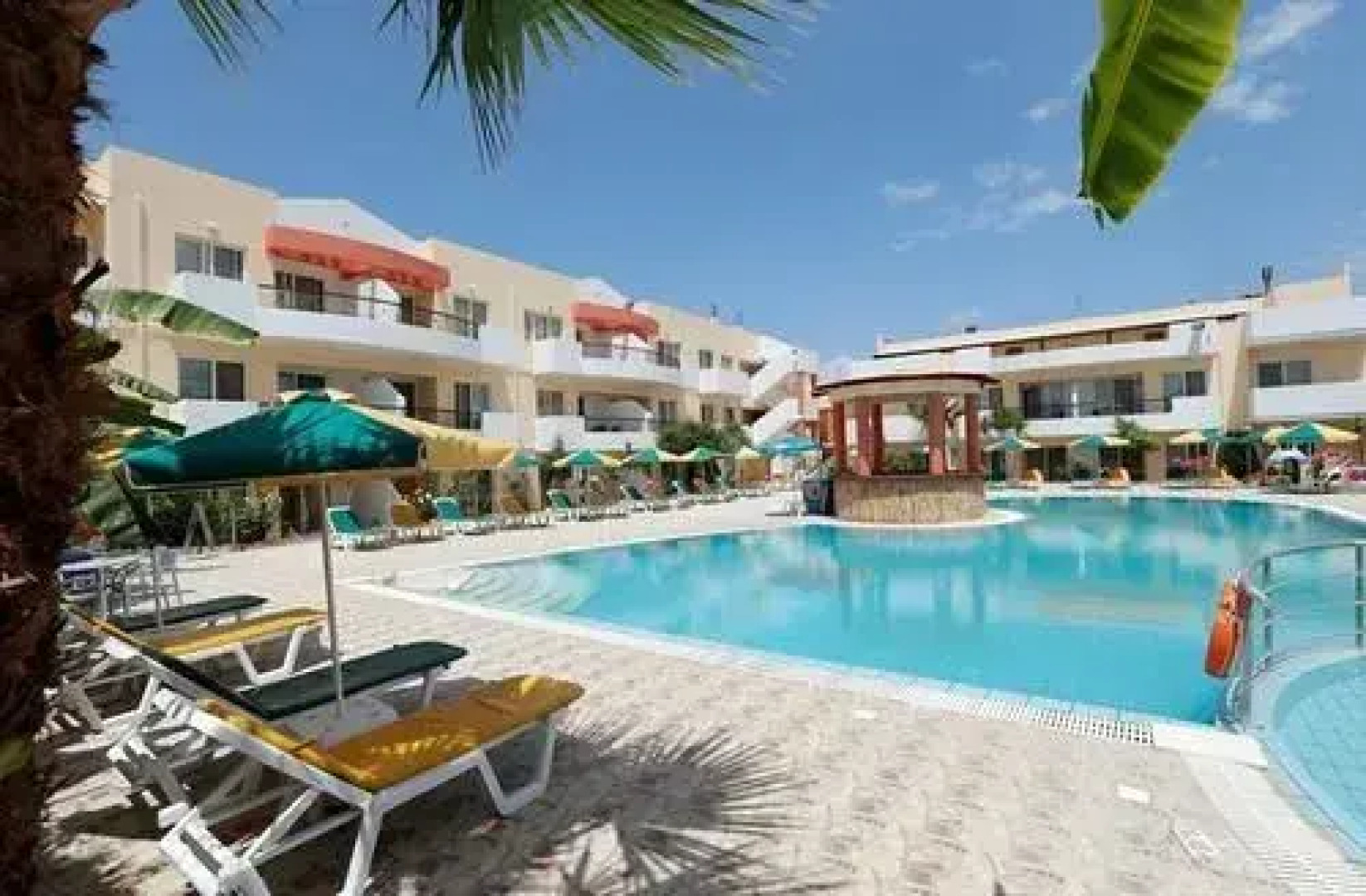 Pelopas Resort Apartments