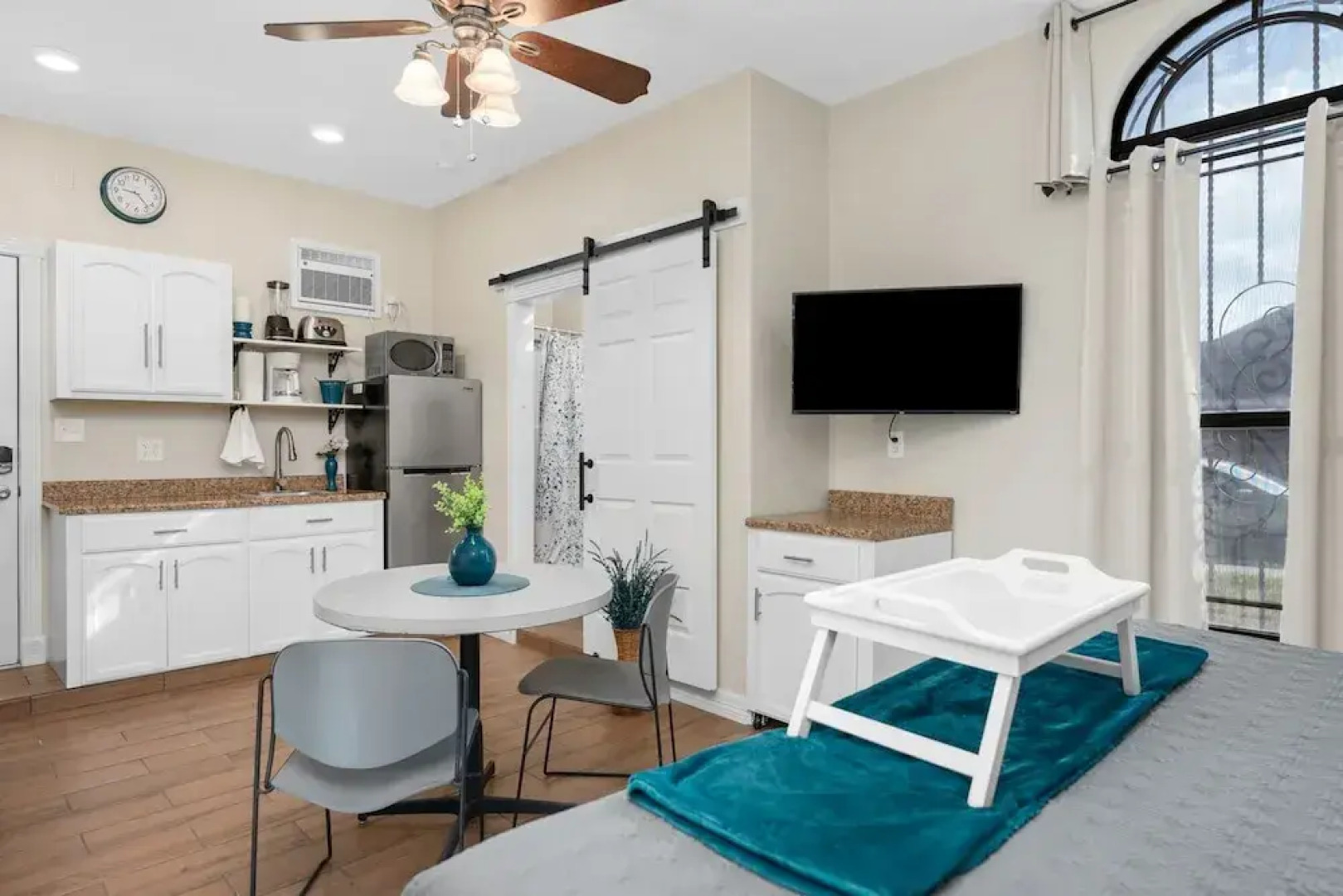 Charming Studios Mission TX